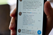 トランプ大統領、ツイッター垢凍結も　来年１月特別扱い終了へ