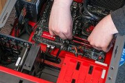 自作PC←これどこが自作なんや？
