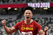 たった１７２ｃｍの身長で９．８３秒で１００Ｍを走るアジア人がいることに驚愕した！！中国ヤバすぎ！！