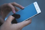 日本のスマホOSシェア、iPhoneが49.6%、Androidが50.1%と判明