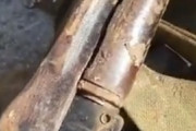 【動画あり】ロシア徴兵が受け取ったとされる銃、錆だらけだった