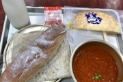 三大給食でしか食ったことないものといえば？「揚げパン」「柿」「冷凍みかん」