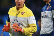 【悲報】元アーセナルGKコーチが語る日本のGK事情…