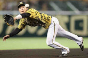 阪神中野“失策王”も上等！「引いて守ることは嫌」後半戦も攻めの守備貫く
