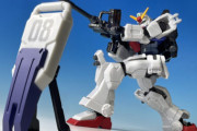 【ガンダム】バンダイの技術力でも「輝き撃ち」の立体物での再現は難しい？