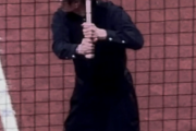 【画像】GACKTさんのバッティングフォームｗｗｗｗｗｗ