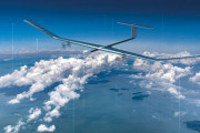 無人航空機「Zephyr8」が燃料補給無しで64日間の連続飛行世界記録を樹立！