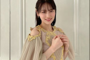 【乃木坂46】山下美月　『逃げ水』特番用衣装グラビア公開