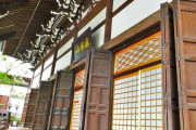 【悲報】熱中症３回発症の暑さに弱い女性を寺が解雇した結果。。。