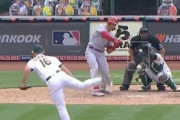 動画　MLBでとんでもない大誤審www