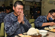 【画像】海上自衛隊「肉があれば、これくらいの白米は軽くいけます」