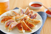 餃子　ビール←ここに一品加えて最強にしろ