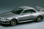 R34は4500万円で落札、なぜ国産旧車は高騰しているのか？