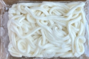 冷凍うどんの麺だけめっちゃあるんだが