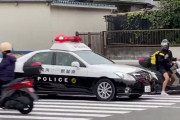 警察「運転手さん止まってください」？？「やべっ・・」