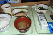 入院して病院食をアップロード日本人、海外から温かいコメントが多数届く