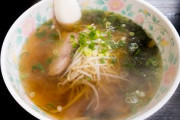 ワイ「ラーメン代600円返しとくわ」 トッモ「あー、良いよそんくらい」←こういうの嫌い過ぎる
