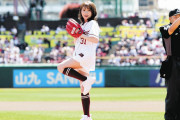 【楽天】元乃木坂４６の秋元真夏が始球式　「ノーバン」ならず「８０点ですね」と自己採点