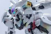 【ガンプラ作例】虹色の照り返し表現が素晴らしいガンダムキャリバーン