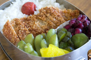 外国人「彼女のために日本流の弁当を作ってあげたい、何かオススメある？」