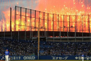 ◆画像◆空爆？新国立で花火をぶち上げた瞬間の絵面がヤバいと話題に！