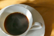 美容院でコーヒーや紅茶を出してくれるんだけど、正直信用できないし飲みたくない。みんな飲むの？
