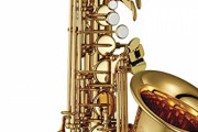 彡(^)(^)｢サックスかっこええな！値段見てみたろ！」