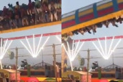 【動画】インドで絶叫マシンが崩壊して2人死亡し、12人が負傷した事故。