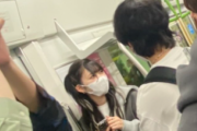 弱者男性さん「アイドルが男と電車でイチャイチャしてた！！」盗撮動画投稿 →アイドル公式「ホイ法的措置」