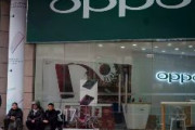 ｷﾀ━(ﾟ∀ﾟ)━!!  スマホ世界4位、中国のOPPOが半導体業務停止ｗｗ 制裁が効いてる模様ｗｗｗｗｗｗｗｗ