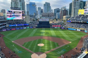 【悲報】ペトコパーク、ドジャースファンを締め出し警備員増員で超厳戒態勢に