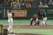 【巨人対ソフトバンク1回戦】巨人・岡本の守備…