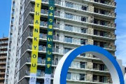 【東京五輪】選手村、オーストラリア選手居住棟に垂れ幕「THANK YOU 心より感謝いたします」