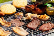 Twitter民「みんなでBBQするより1人で牛丼食ってる方が楽しいよね」←15万いいねで多くの日本人が共感wwww