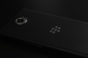 あの「BlackBerry」が、物理キーボード採用の5G端末で復活するもよう