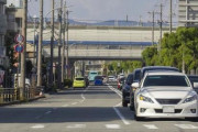 長めの右左折レーンで直進のやつごぼう抜きにして直進車線戻るやつ嫌いなんだけど