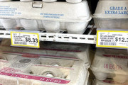 アメリカ人さん、卵の値段が1個100円以上になってむせび泣く…