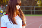 【悲惨】女子陸上のユニフォームが遂に問題視される・・・