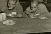 【画像】米軍の捕虜になった日本兵がこちらｗｗｗ