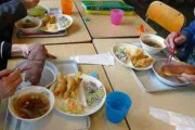 【教育】「給食はまるで修行」完食指導で登校さえも苦痛…食の悩み、どう解決