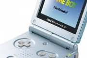 ゲームボーイアドバンスSP「なんと画面が光るぞ！」←これめっちゃ良かったよな