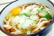 彼女「何食べたい？」俺「うどん」彼女「ラーメンにしよう」→彼女「やっぱ焼肉がいい」俺(は！？イラッ)→結果…