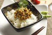 納豆（臭い、箸がネバネバする、混ぜるのめんどくさい）←こいつが天下取れた理由ｗｗ