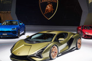 【画像】これが3億円のランボルギーニらしいwww