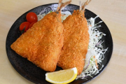 唐揚げ「どけ」アジフライ「すいません！！」とんかつ「魚風情が道の真ん中歩いてんじゃねぇぞ？」