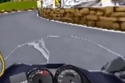 ゲームの進化で時代を感じる。こんなにリアルなバイクゲームの昔と今。海外の反応
