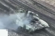 ロシア軍の最新鋭戦車T-90M(500万ドル相当)がまたも撃破される…ルハンシク州！