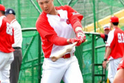 カープ堂林チャンス！一塁レギュラー奪取へ　松山離脱で「巡ってきている」