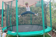 【タレント】辻希美さん、自宅にトランポリンを設置する