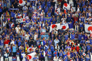 東京新聞記者「みんな、そんなにサッカー好きだった？ドイツ戦勝利でのお祭り騒ぎに戸惑う」